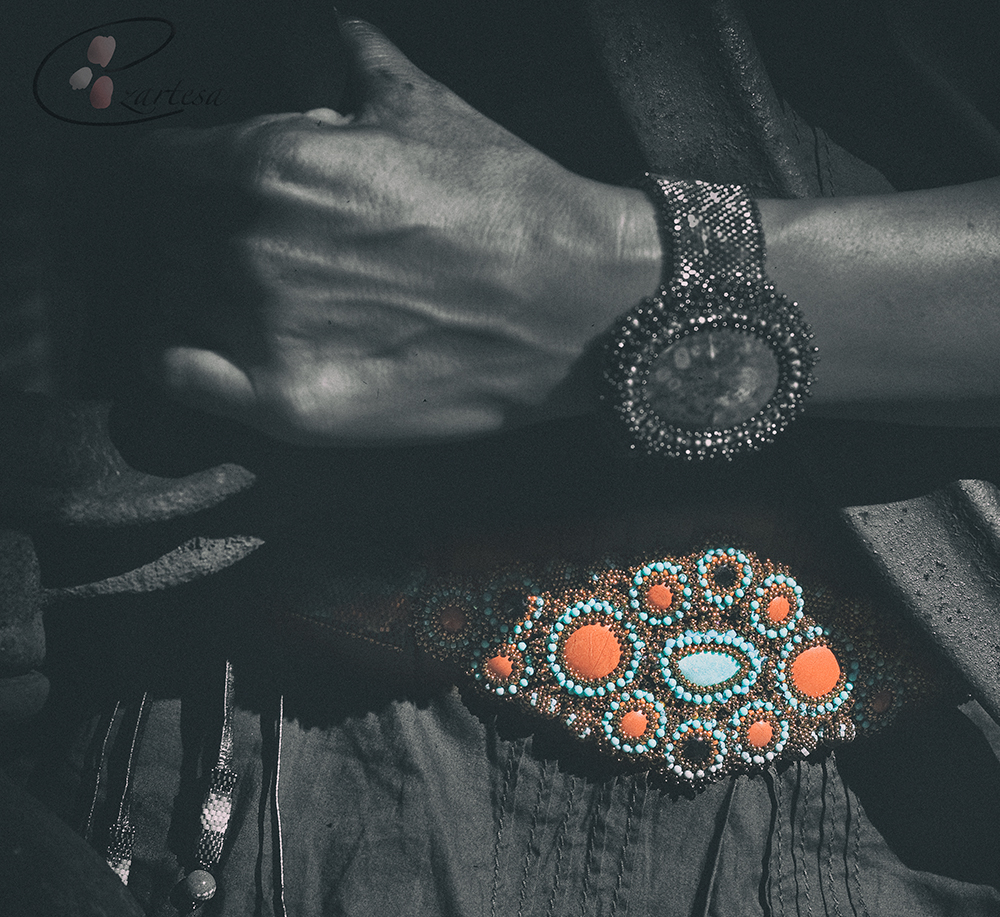 Belt with gemstone beads and cabochons, seed beads and leather by designer Ezartesa.