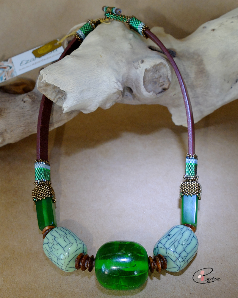 Handmade jewelry seaglass necklace ezartesa